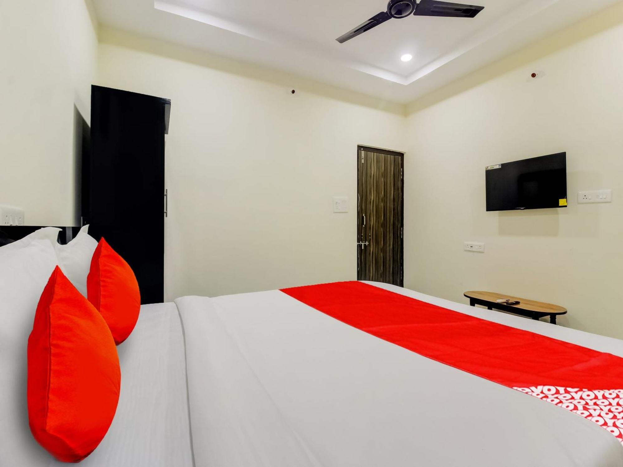 Super Hotel O Sri Nirvana Pride Ibrahimpatan Zewnętrze zdjęcie